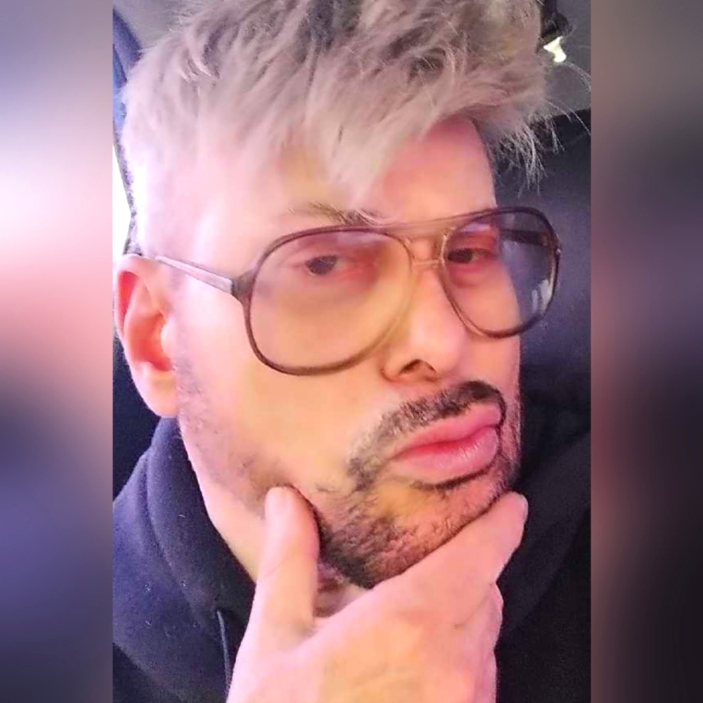 Meet your Posher, Phillip